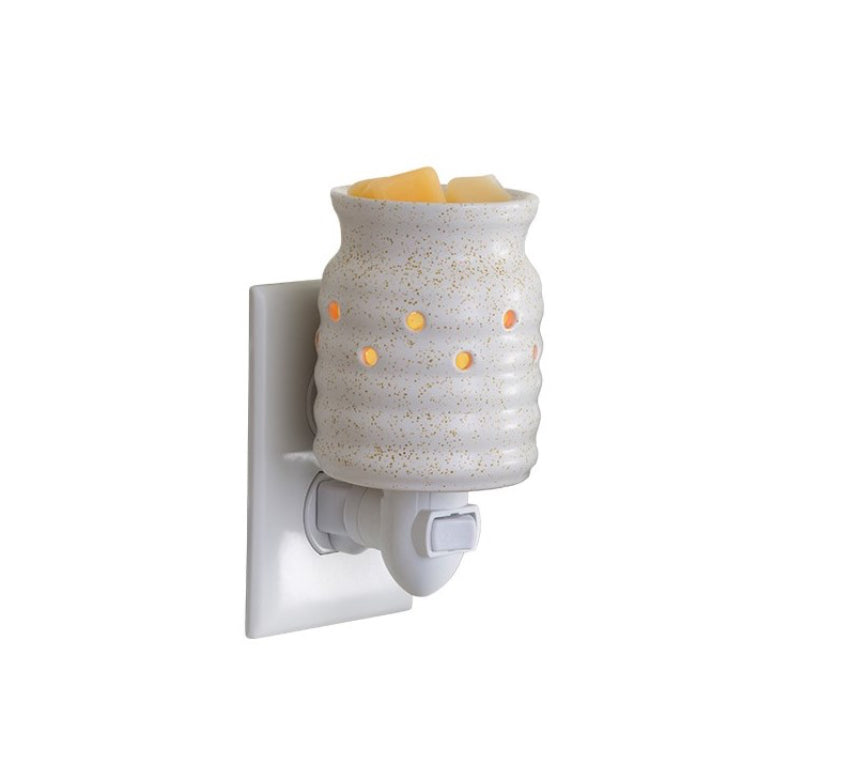 Pluggable Classic Farmhouse Wax Warmer