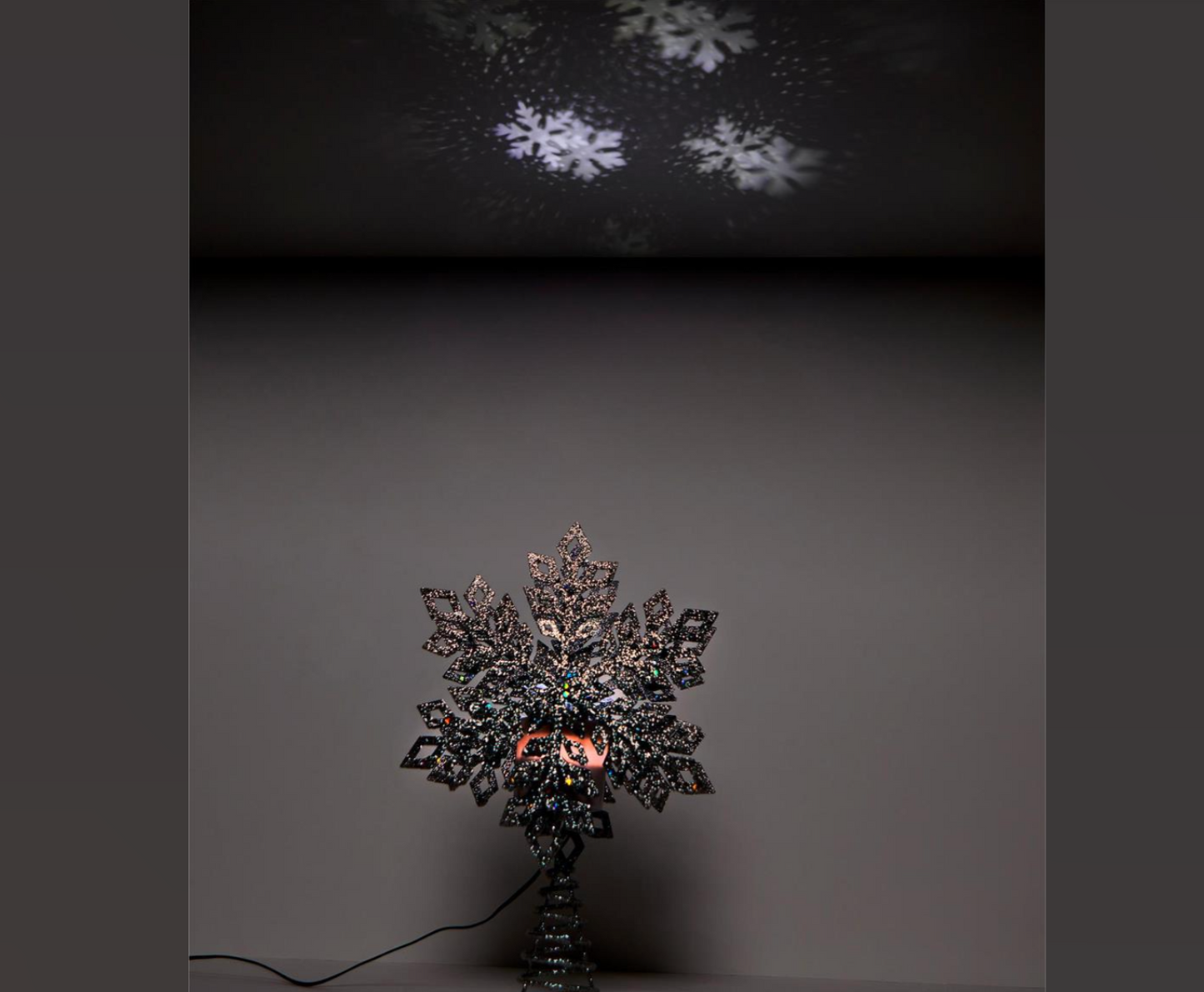 Snowflake Tree Top W/Projector