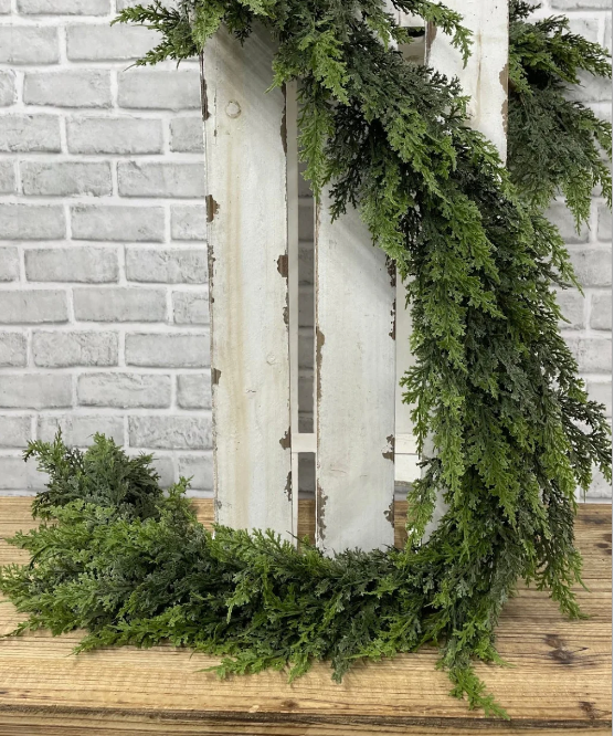 6FT Eastern Red Cedar Garland