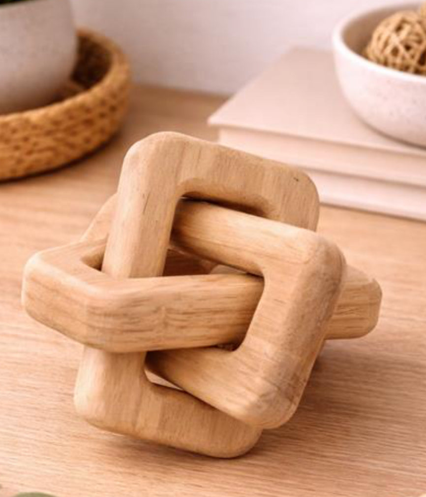 Square Wooden Knot
