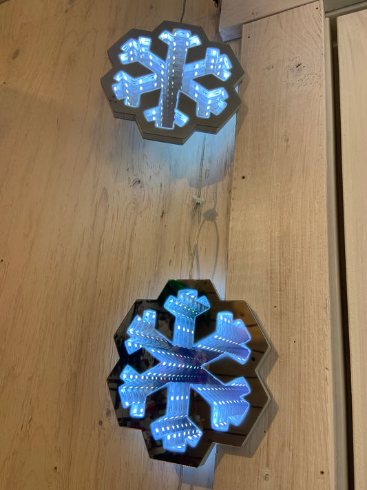 Snowflake Infinity Light Garland 70"