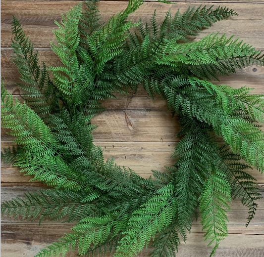 24" Lacy Fern Wreath