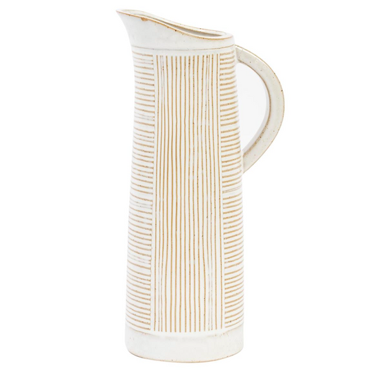 Lines Pitcher